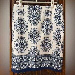 Ann Taylor Bright Blue and White Skirt Size 10